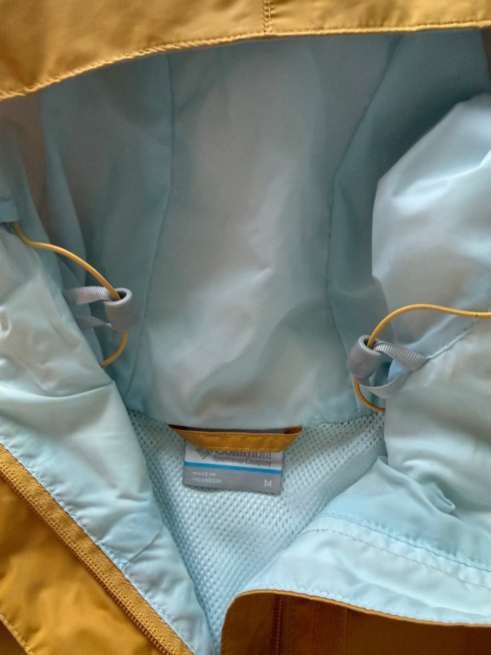 Columbia Mustard Yellow Hooded Rain Jacket - Picture 4 of 6